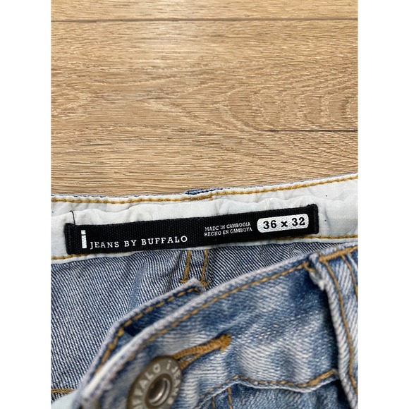 Buffalo Kenneth Slim Boot 36 x 32 Denim Jeans Light Wash Distressed - Picture 4 of 8